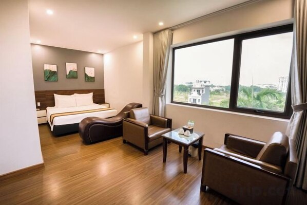 Unclassified image, 1 of 6, button - Kim Thanh Hotel, Vinh Phuc - Near Heron Lake Golf, DAM Vac (Dong Da)