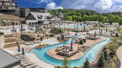 Sleeps 26 - Sky Deck - Arcade - Golf - Waterpark