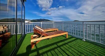 Seawind semporna water village resort