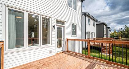 Quiet and Convenient Retreat