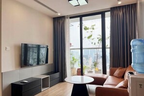 Room - Nanahousing-Nice Apartment near Korea Town & Chinese Area (Hanoi)