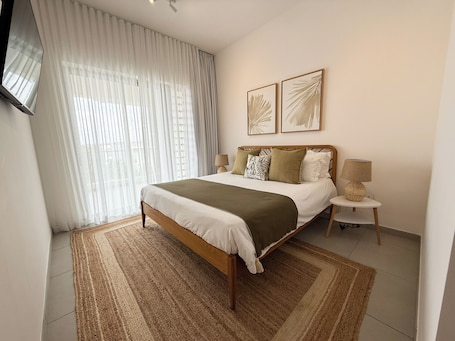 Penthouse, 3 Bedrooms | Individually decorated, free WiFi, bed sheets