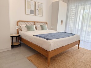 Lägenhet Deluxe - 3 sovrum | Individuell inredning, gratis wi-fi och sängkläder