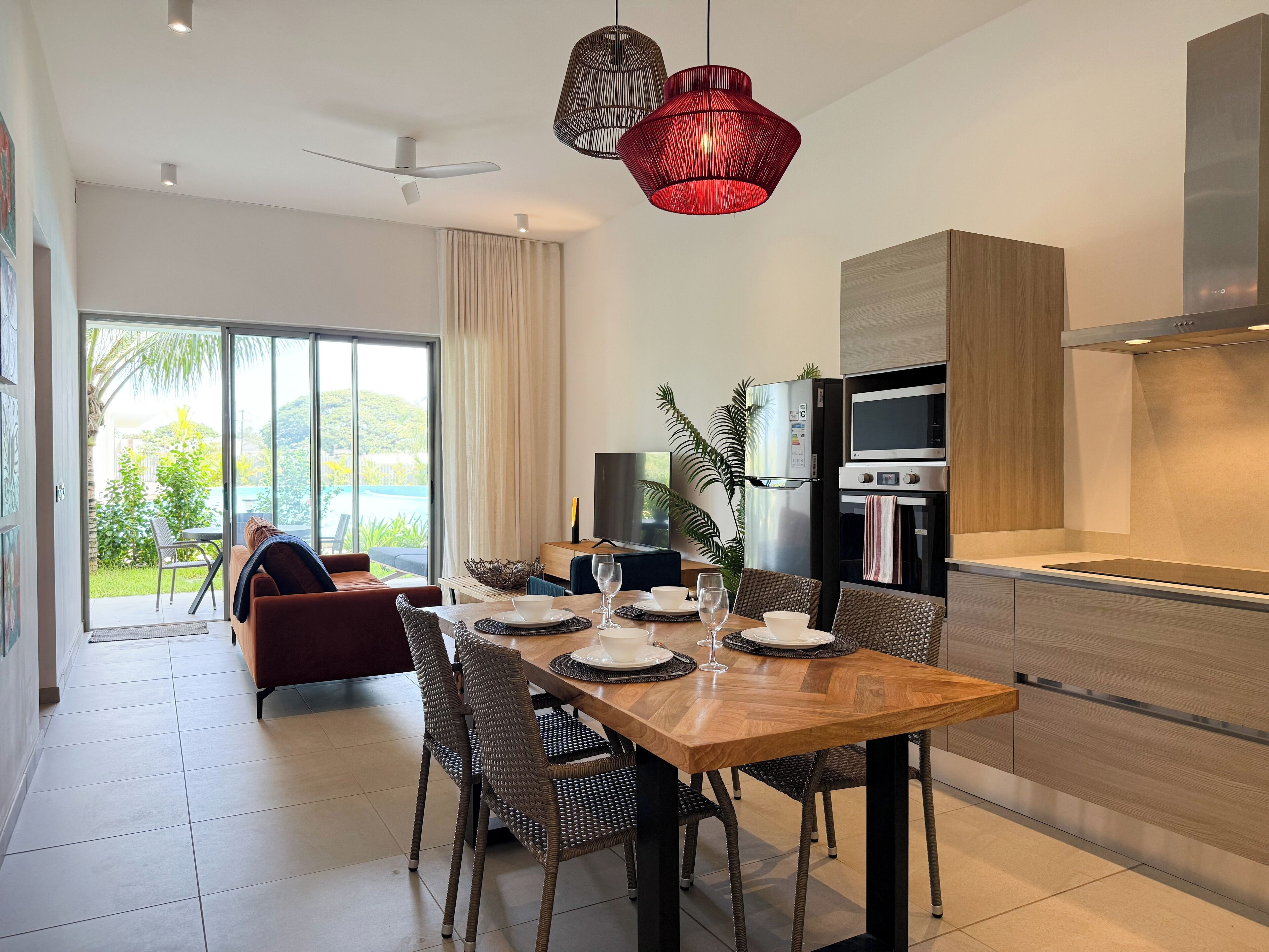 Standard Apartment, 2 Bedrooms | Private kitchen | Full-size fridge, microwave, oven, stovetop