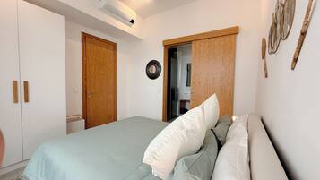 Wifi gratis y ropa de cama