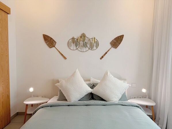 Standard-íbúð | Ókeypis þráðlaus nettenging, rúmföt