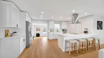 3 habitaciones y acceso a internet