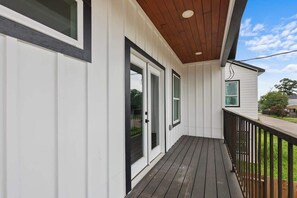 House | 3 bedrooms, Internet - Modern 3BR Family Retreat in Downtown Houston (Houston)