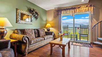 Apartment | 3 bedrooms, Internet