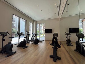 House | 1 bedroom, Internet - Dubai Creek Harbour Sleeps 4 With Private Balcony (Dubai)