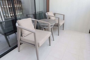 House | 1 bedroom, Internet - Dubai Creek Harbour Sleeps 4 With Private Balcony (Dubai)