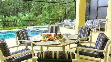 獨棟房屋, 4 間臥室 | 游泳池 | 溫水游泳池