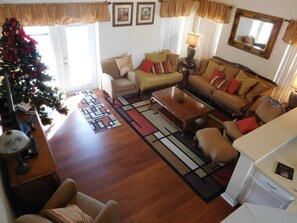 Talo, 6 makuuhuonetta | Oleskelualue