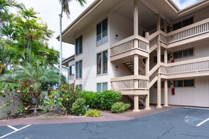 Condo, 2 Bedrooms | Exterior