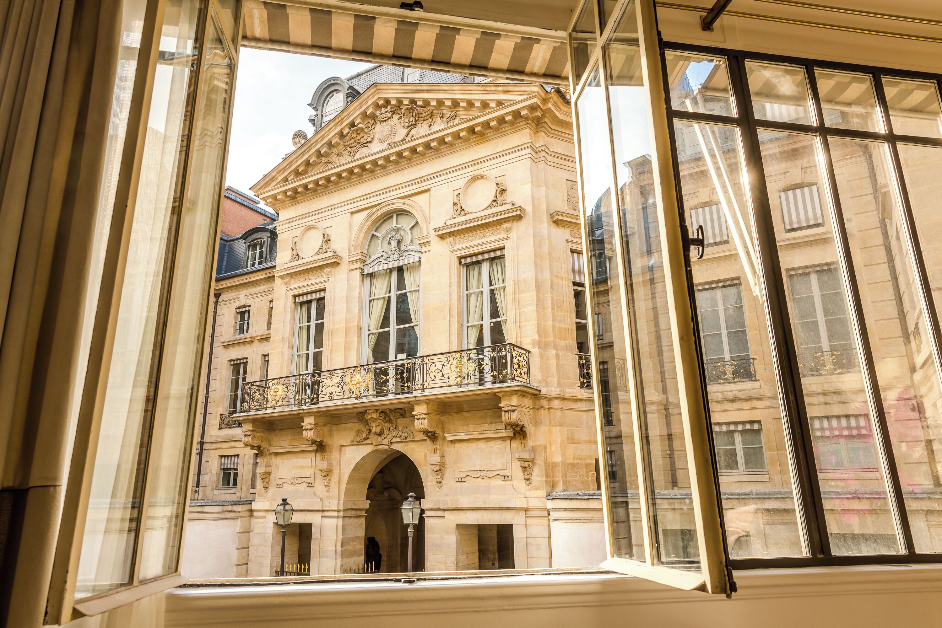 숙박 시설 정면