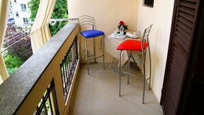 Outdoor dining - GuestHost - La Casa di Palmina (Turin)