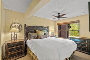 4 bedrooms, Internet, bed sheets