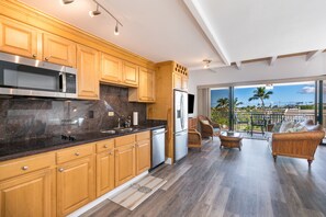 Condo, 2 Bedrooms | Private kitchen | Fridge, oven, coffee/tea maker, toaster - Kona Alii Penthouse 710 2 Bedroom Condo (Kailua-Kona)