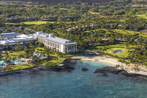 Condo, 2 Bedrooms | Exterior