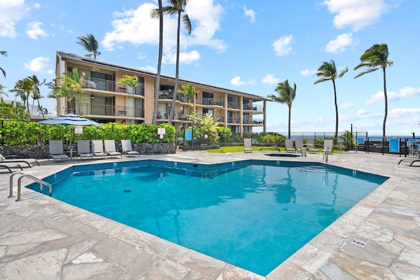 Pool - Kona Makai 5106 1 Bedroom Condo (Kailua-Kona)