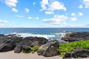 Beach - Kona Makai 5106 1 Bedroom Condo (Kailua-Kona)