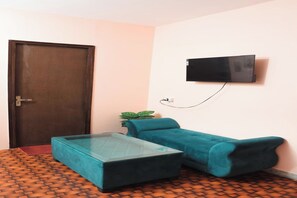 Interior - Roomshala Hotel Blueberry (New Delhi)