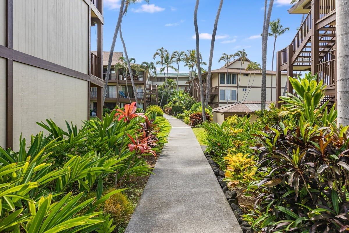 Condo, 1 Bedroom | Property grounds