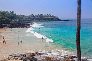 Condo, 3 Bedrooms | Beach