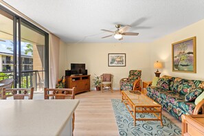 Condo, 1 habitación | Área de sala de estar