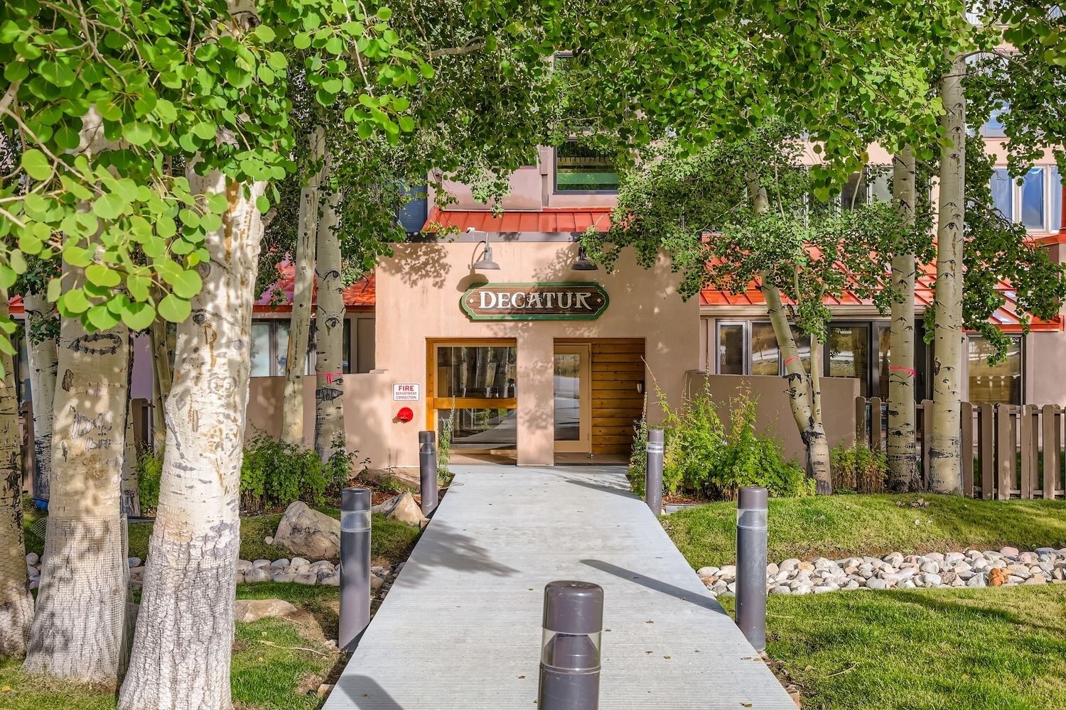 Condo, 2 Bedrooms | Exterior