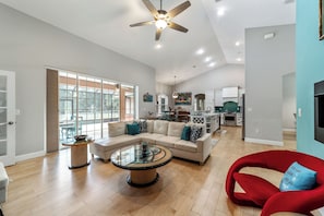 Smart TV - Pasture View Estate - 10 min to WEC - Pets Welcome (Ocala)