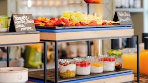 Colazione a buffet a pagamento, servita tutte le mattine 