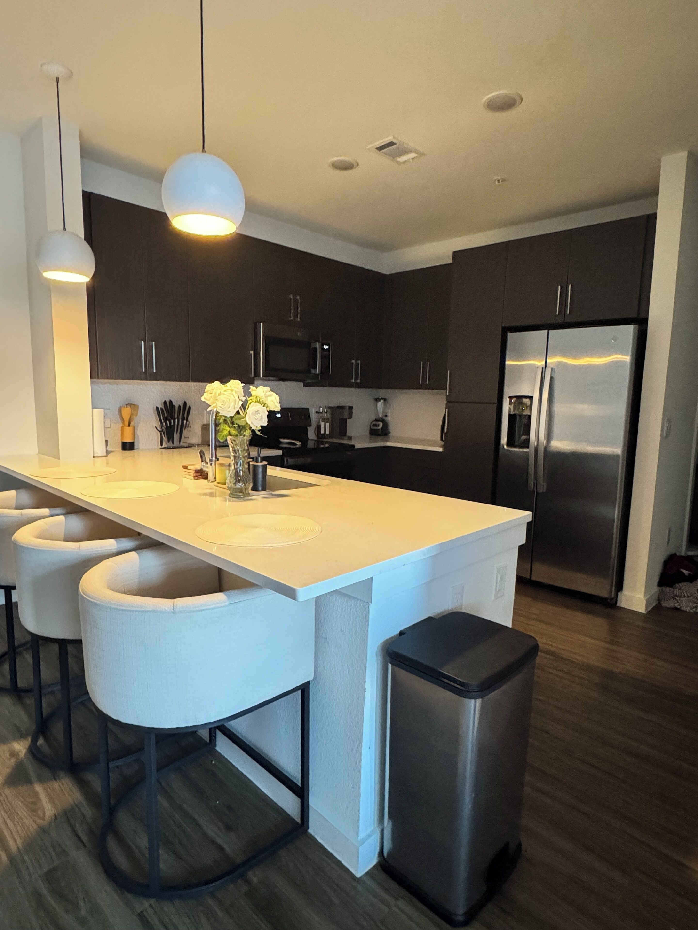 Microondas, horno, parrilla de estufa y lavavajillas 