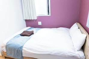 1 室のベッドルーム、アイロン / アイロン台、WiFi、ベッドシーツ