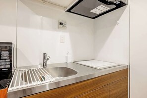 Talheres/pratos/utensílios de cozinha