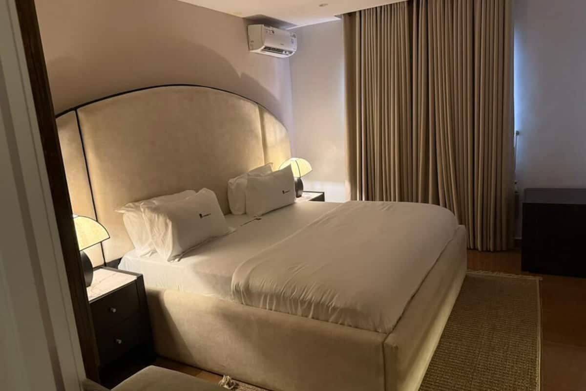 Executive Single Room | Desk, laptop workspace, free WiFi