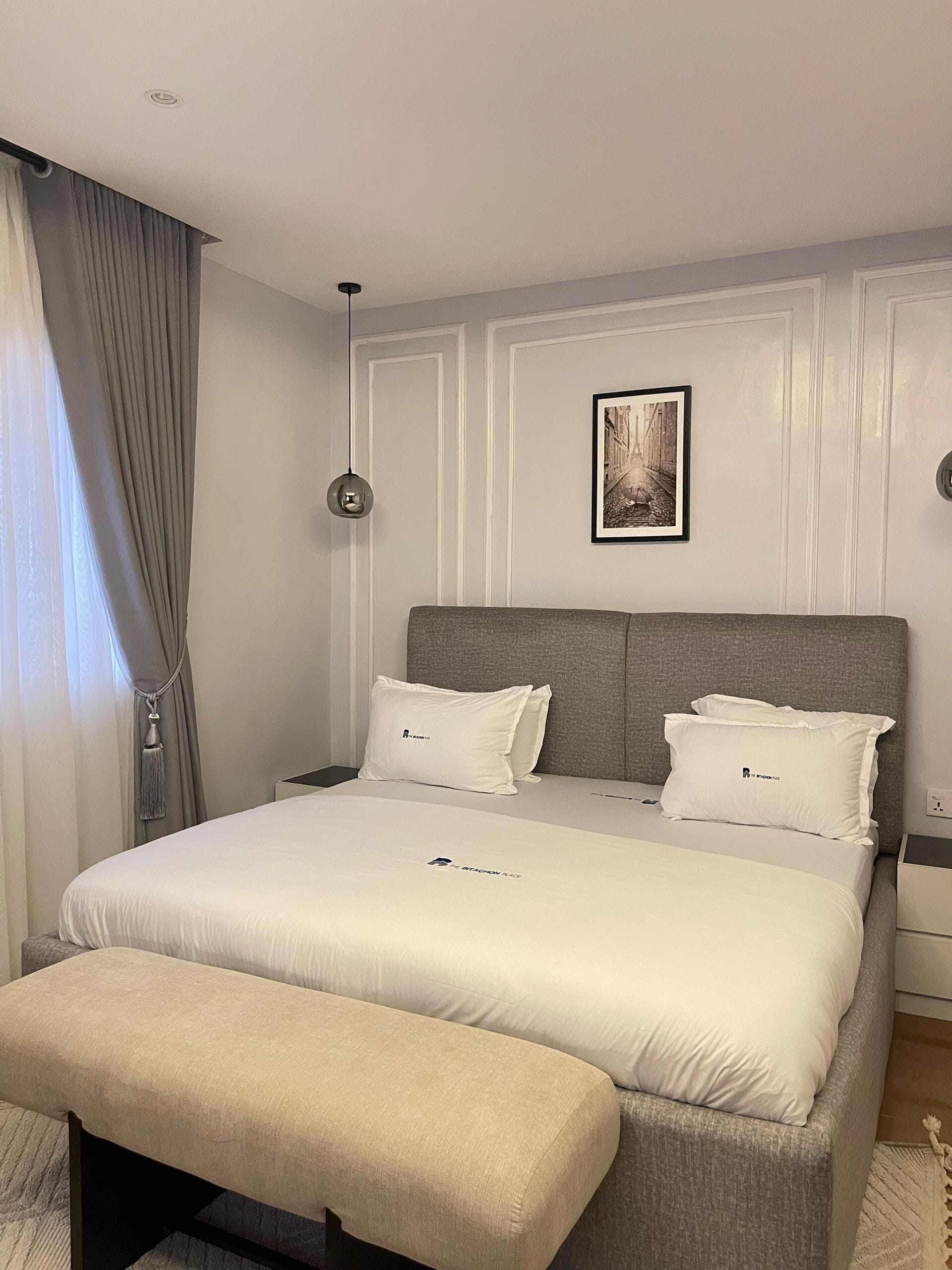 Premium Single Room | Desk, laptop workspace, free WiFi