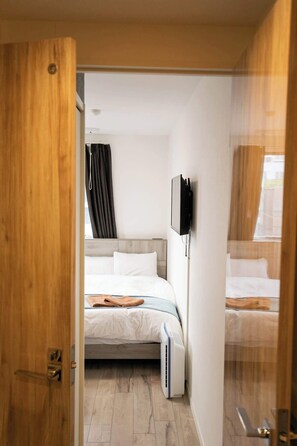 1 bedroom, iron/ironing board, WiFi, bed sheets