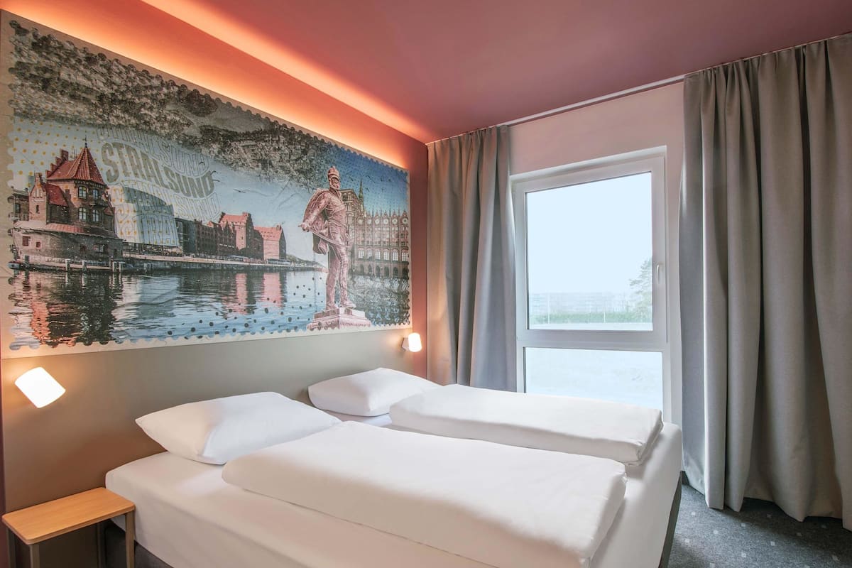 Double Room | Desk, free WiFi