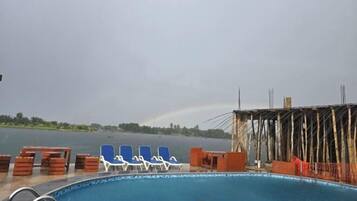 Alberca al aire libre