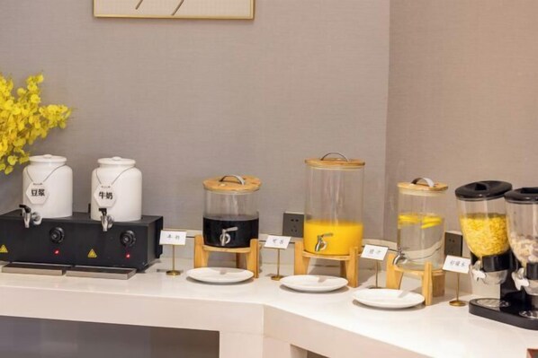 Restaurant - Ramada Encore Hotel (San Yuanli Avenue Store, Guangzhou Baiyun Railway Station) (Guangzhou)