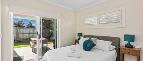 2 bedrooms, iron/ironing board, travel cot, WiFi