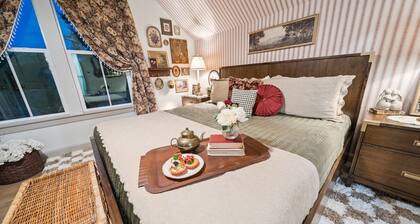 The Classy Cottage at Selah - 2 Bedrooms 2 Bathrooms - Close to OU Campus