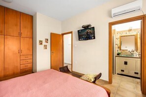 Room - Nahariya Beachside Comfort Stay (Nahariyya)