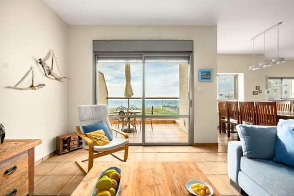 Room - Nahariya Beachside Comfort Stay (Nahariyya)