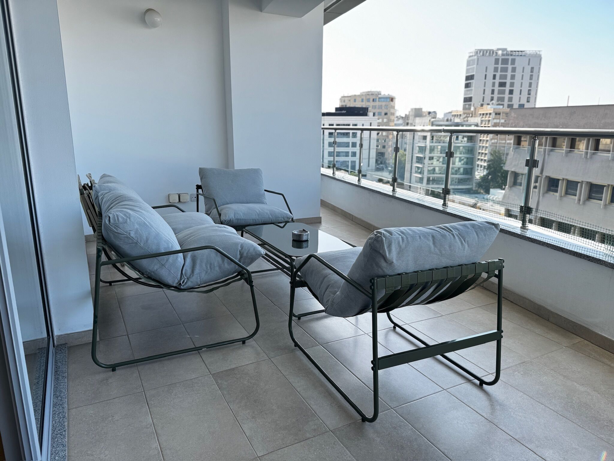 Iron/ironing board, free WiFi