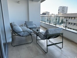 Iron/ironing board, free WiFi