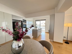 Apartemen Superior, pemandangan kota | Dapur pribadi