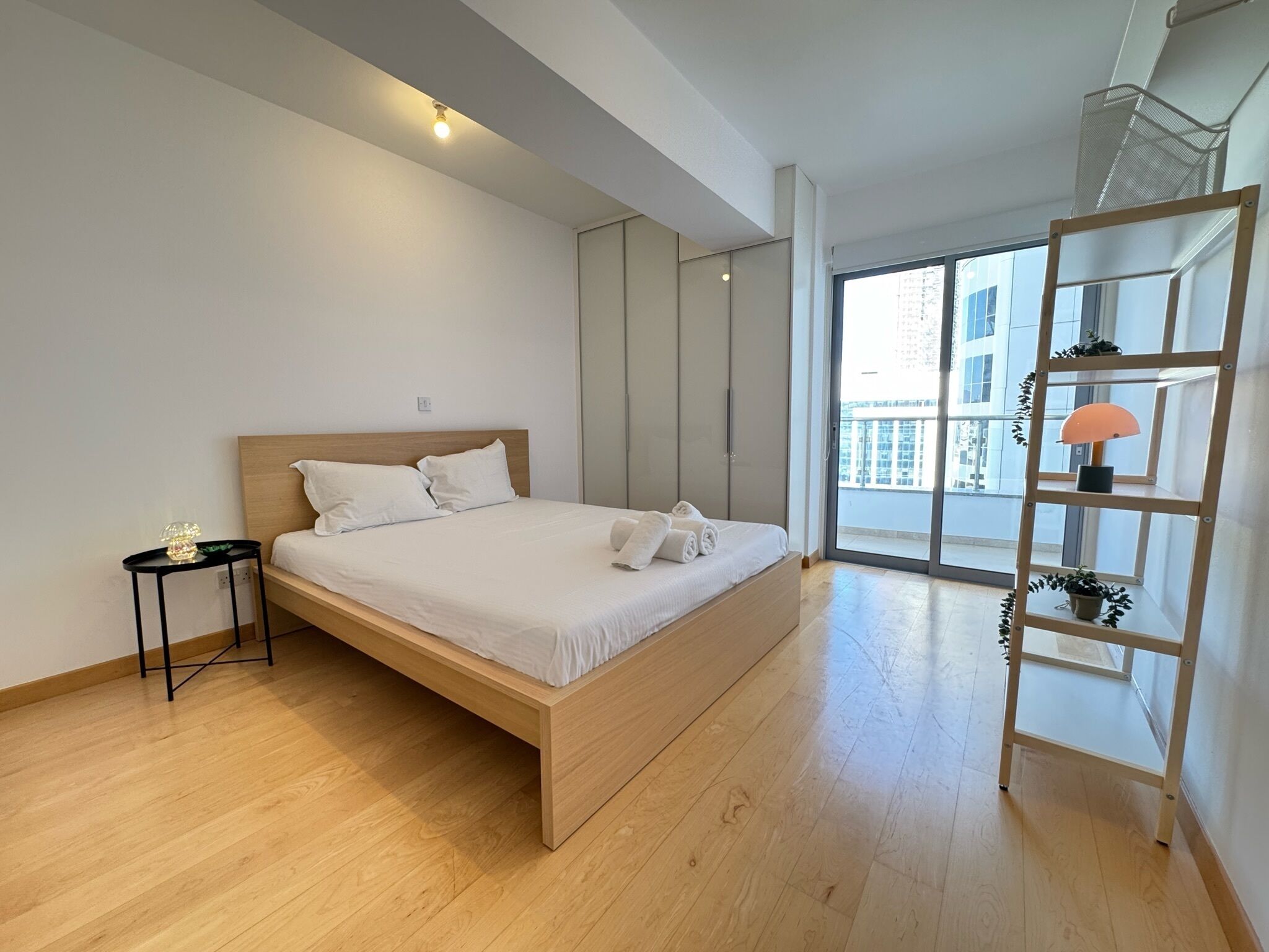 Iron/ironing board, free WiFi