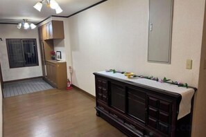 Unclassified image, 4 of 31, button - Mito Houses 19-23 Pax - Breakfast Options (Higashiosaka)